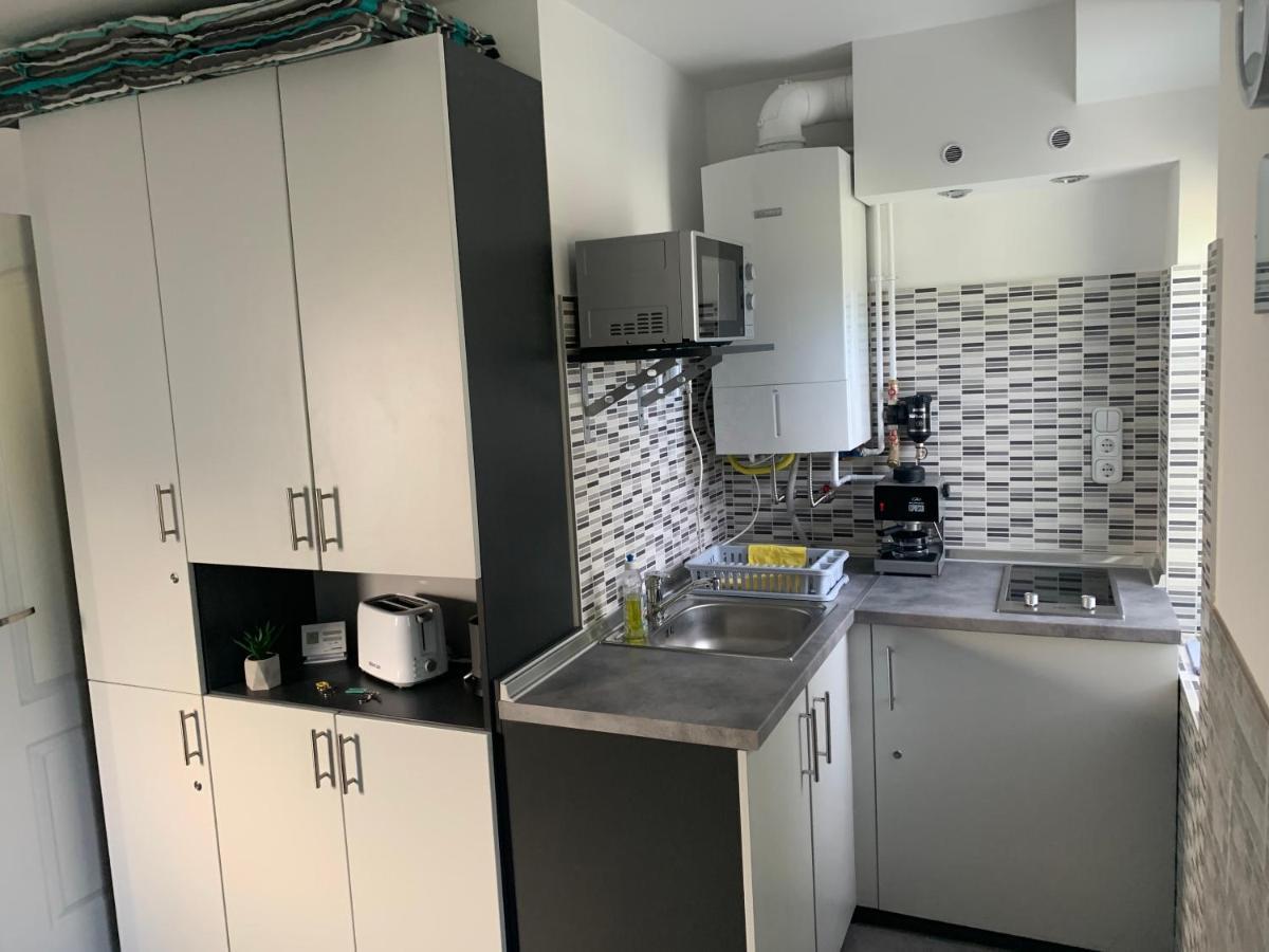 Komo Apartment Bük Екстериор снимка