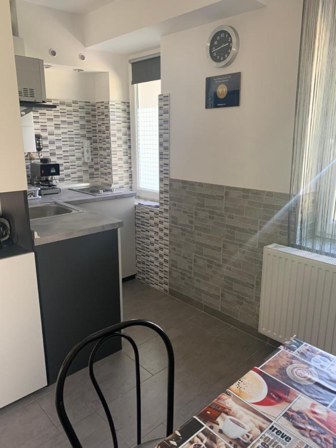 Komo Apartment Bük Екстериор снимка