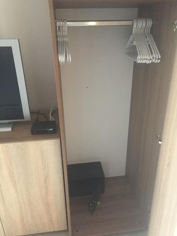 Komo Apartment Bük Екстериор снимка